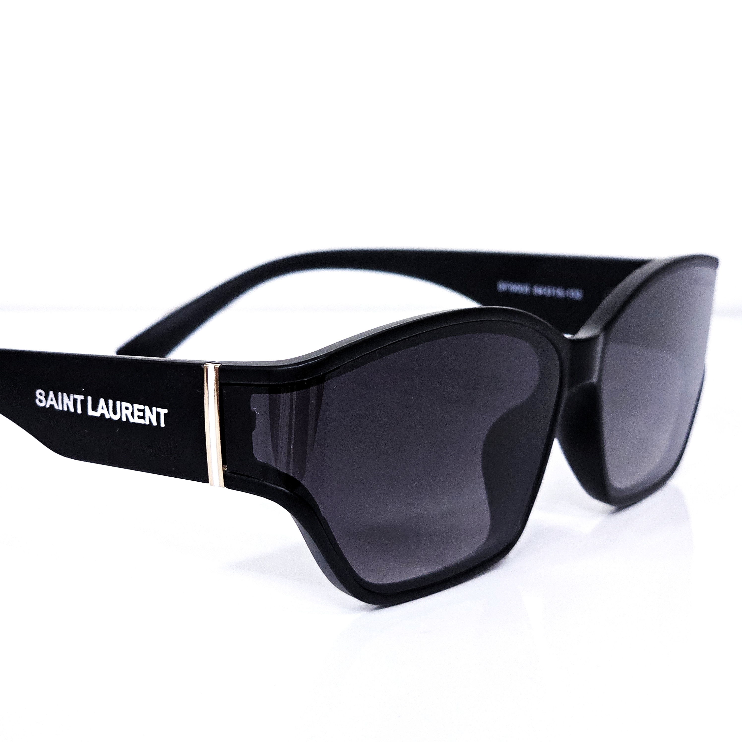 عینک آفتابی دخترانه ترند برند saint laurent